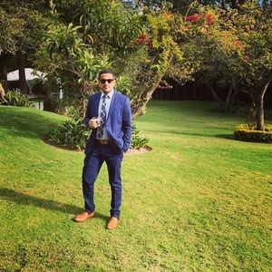 Meet your Posher, Edwin